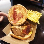 Strong Bacon ouvert : Intense Battle Quick Strong Bacon ouvert : Intense Battle Quick